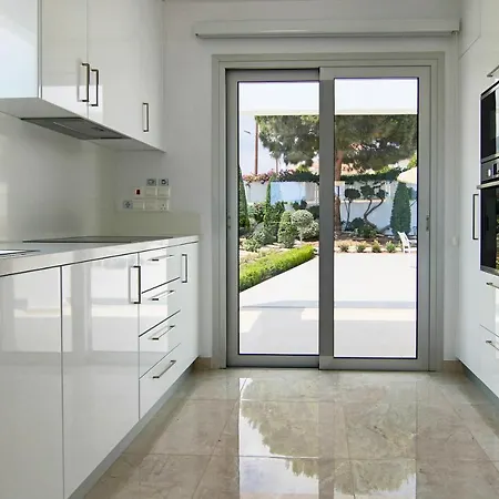 Phaedrus Living Luxury Ellison